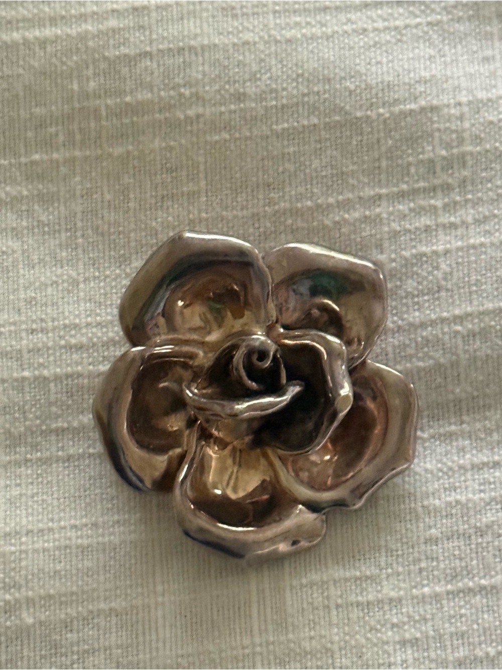 Sterling silver FLOWER shape puffy pin brooch "Bat Ami" MADE IN ISRAEL